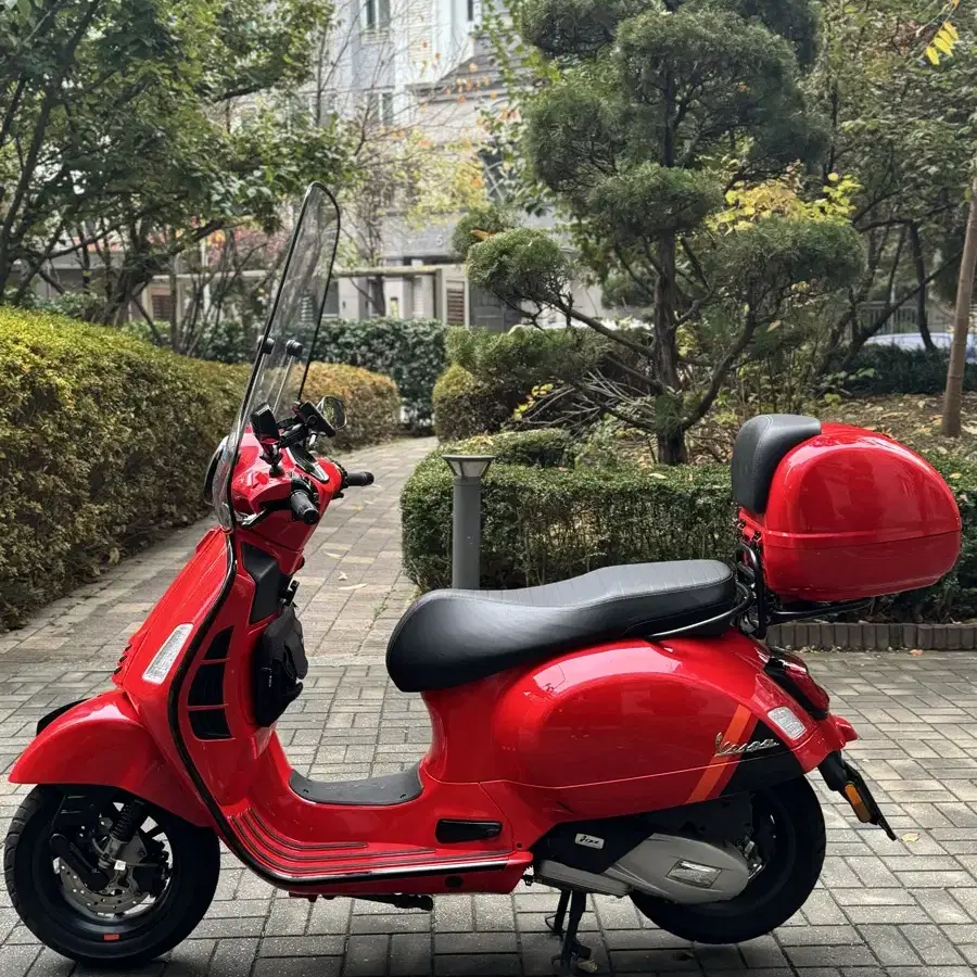 베스파 gts125 24년식 급매