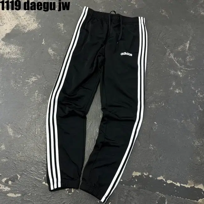 L ADIDAS PANTS 아디다스 바지