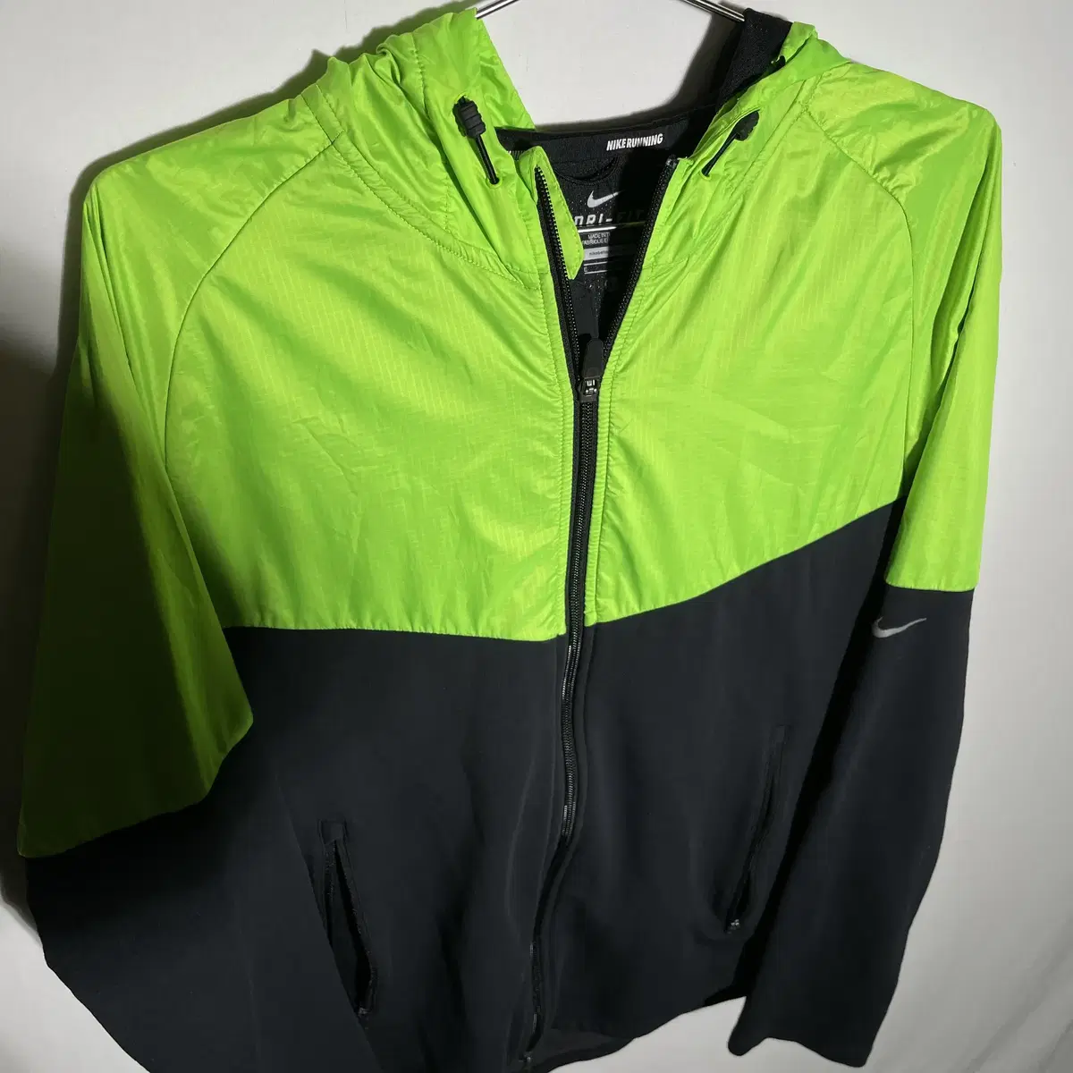 Nike Functional Windrunner Hoodie Zip-Up M-L