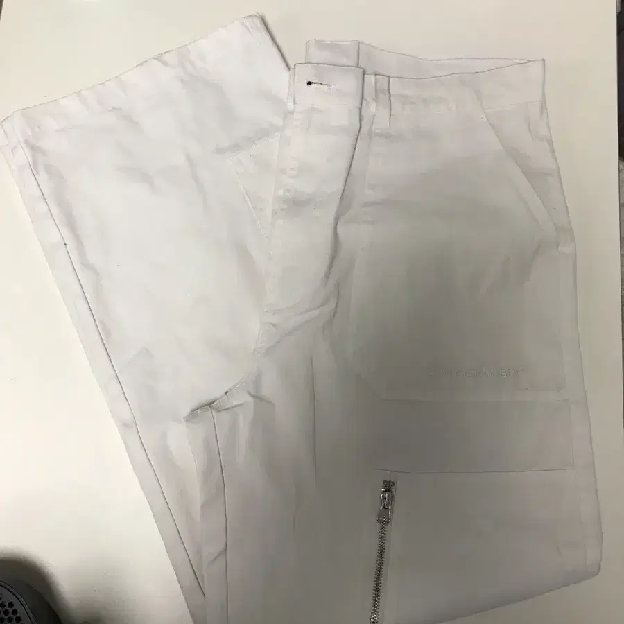 엑스트라오디너리 zipper pocket pants 화이트