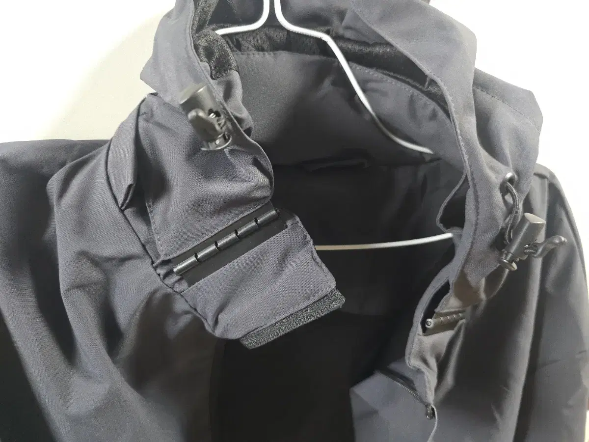 Gaeul Men's Windbreaker Black Size 100