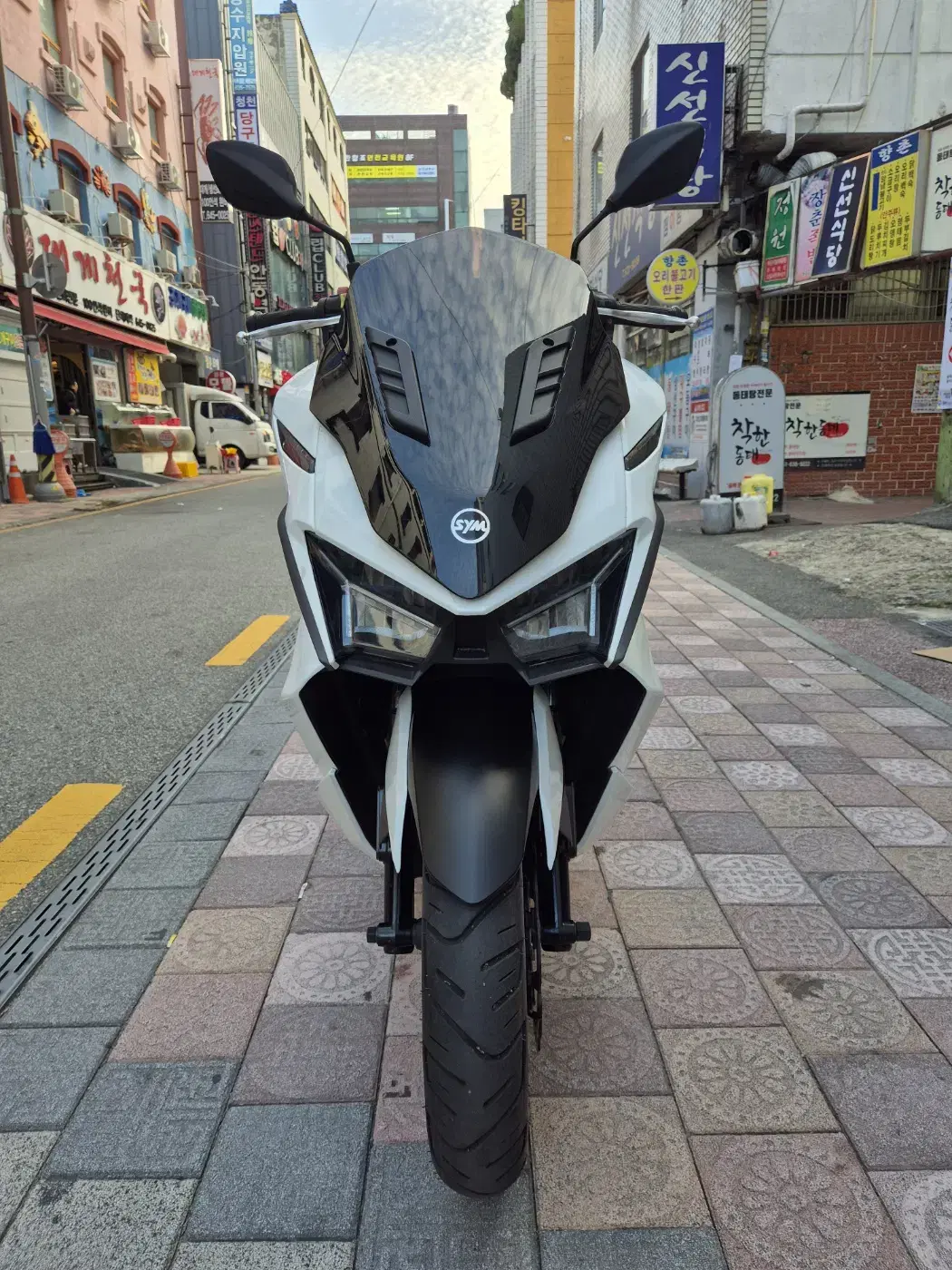 부산 센터판 A급 SYM VSX125 판매합니다.