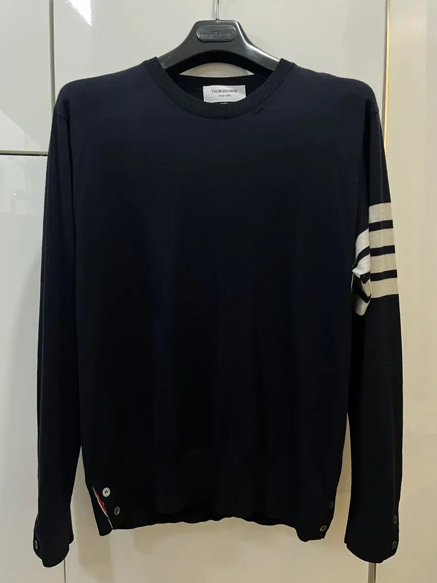 Thom Browne Navy Knit Size 3 (Like New)