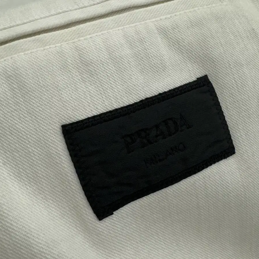 prada 프라다 화이트 코트