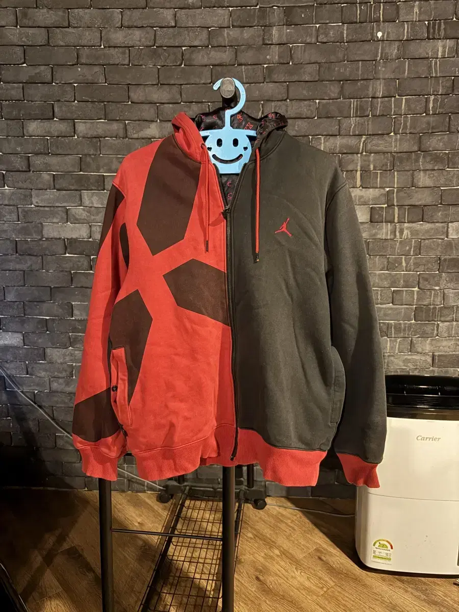 Nike Jordan Hoodie Zipped Up for sale (size 100)