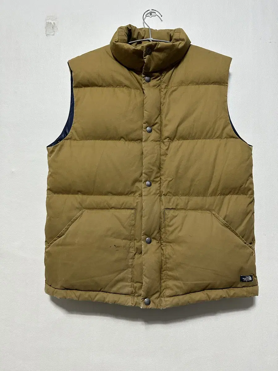 The North Face Mountain Puffer Vest