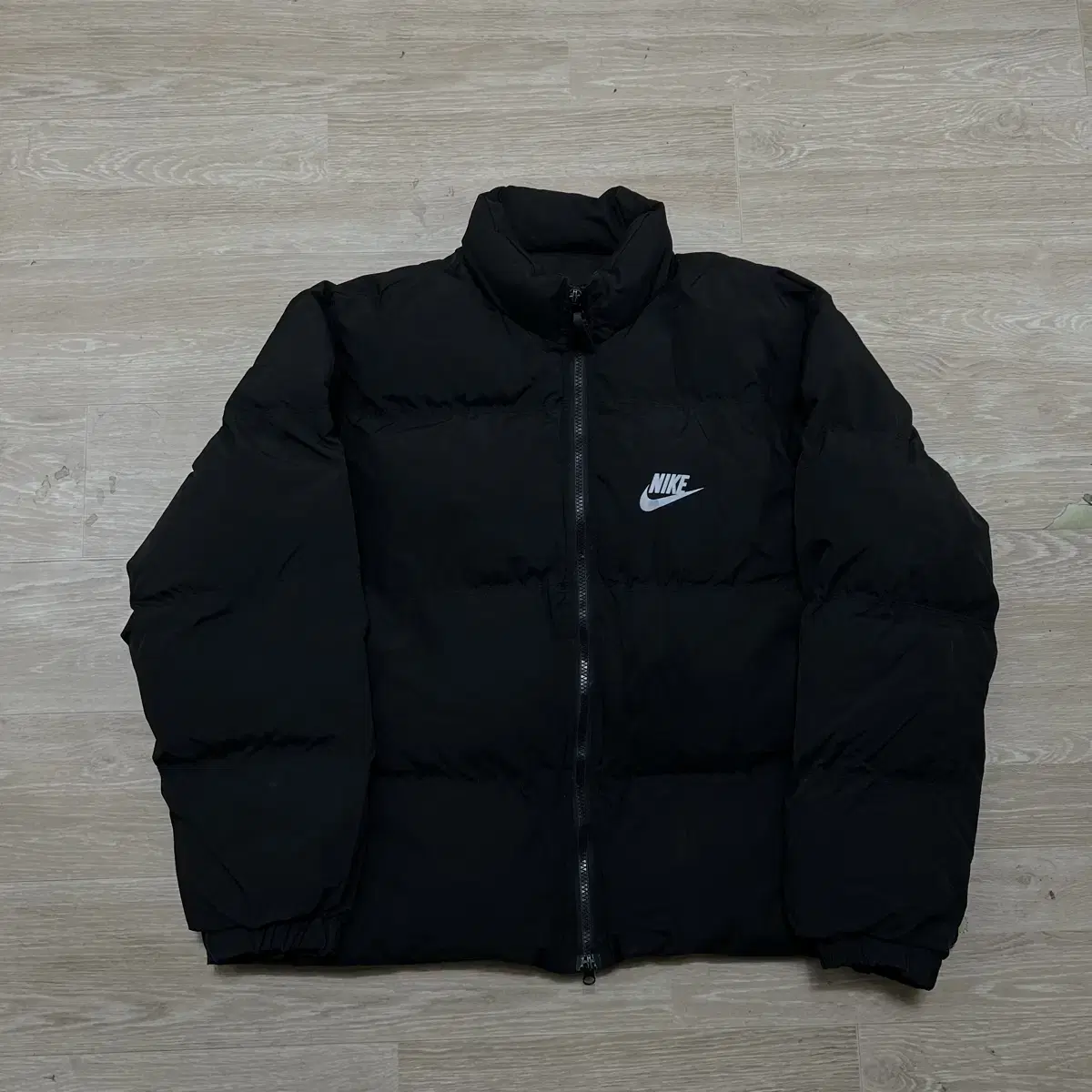 Nike Men's Old School Puffer Padded Down Jacket L/100