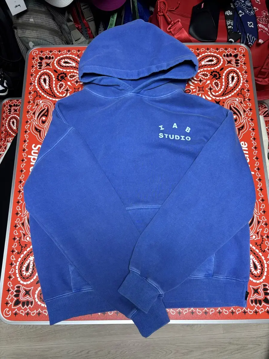 [M] iApp Studio Pigmented Hoodie Royal Blue