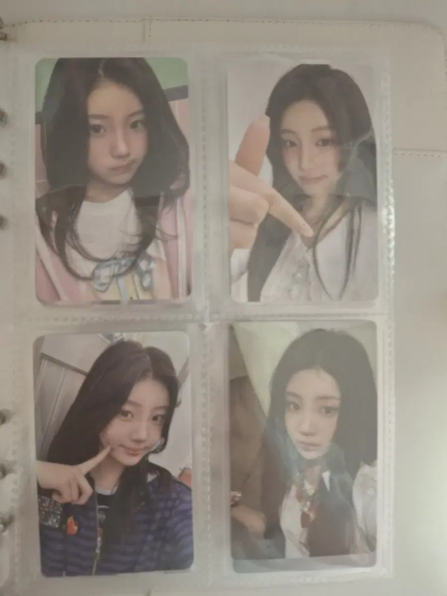 [beginner glitch note] Eileen Weavers vahn photocard wts (weaverspoint, album not used)