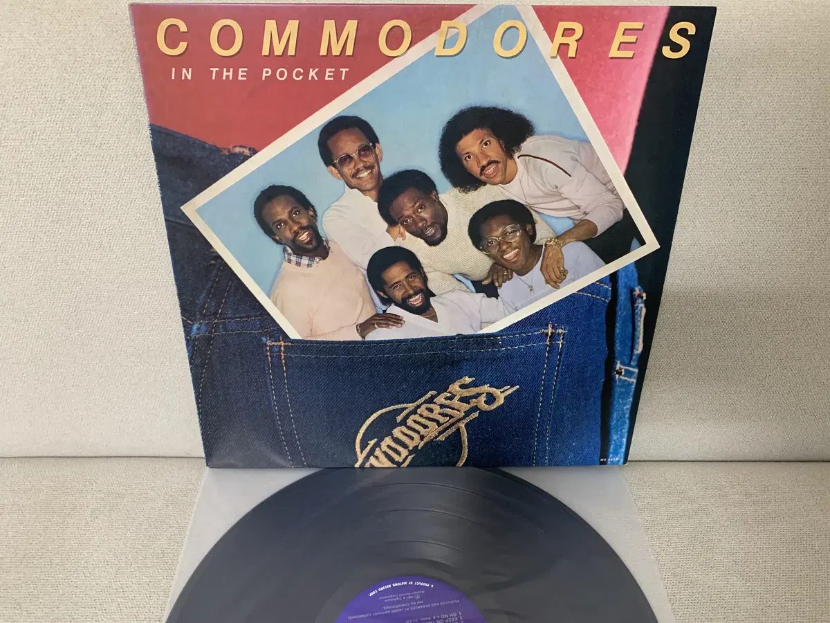 [FUNK] Commodores - In The Pocket LP