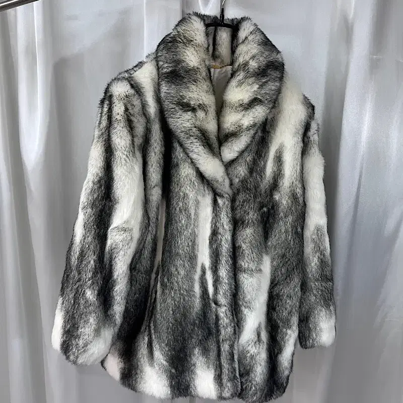 fake fur coat