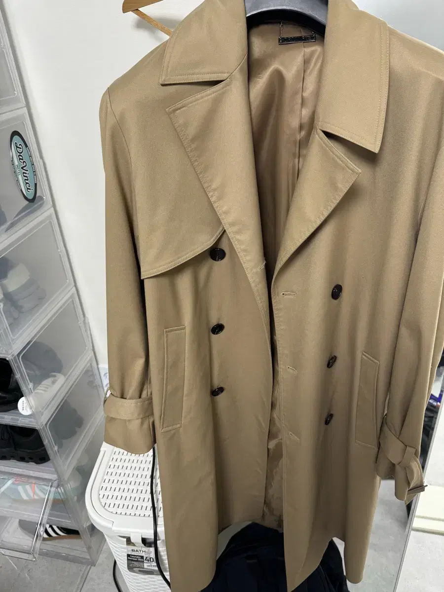 (Tacpo) Drawstring trench coat for sale.