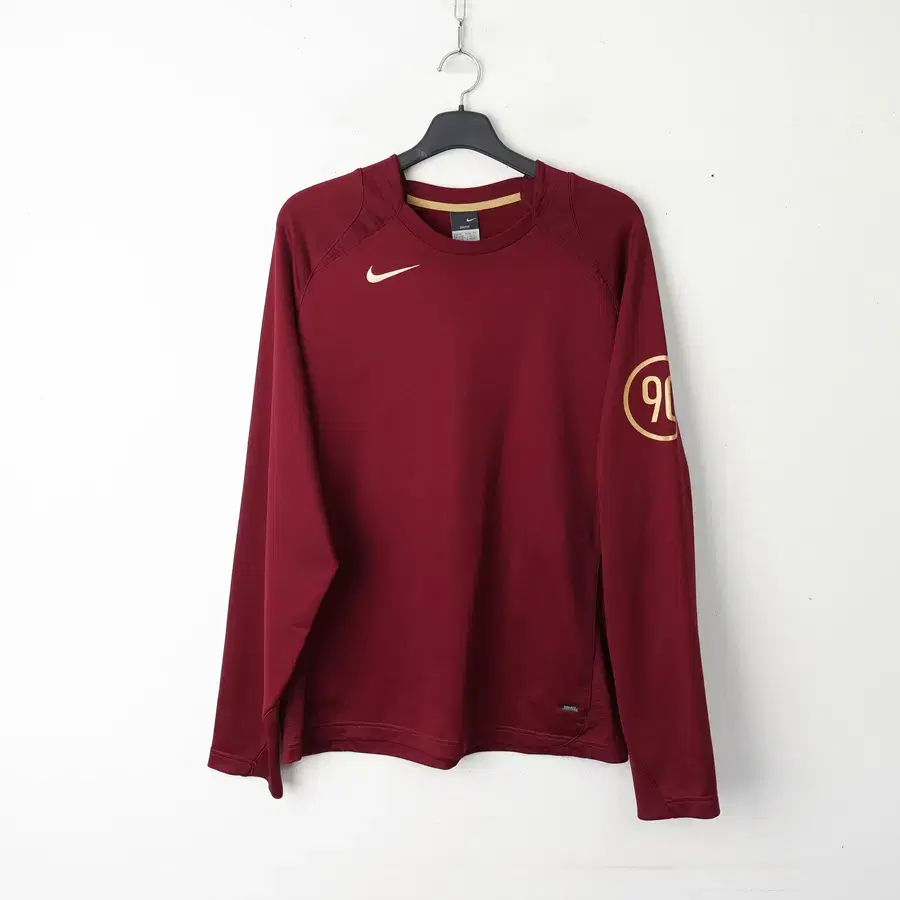 110/Nike Long Sleeve Tee