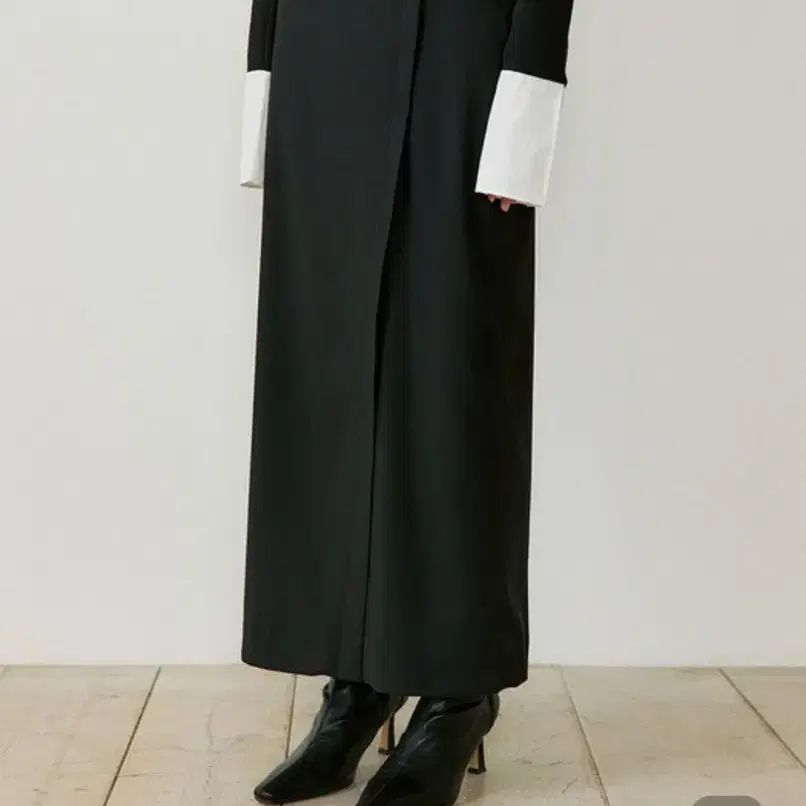 루시르주 Wrap Maxi Skirt (black)