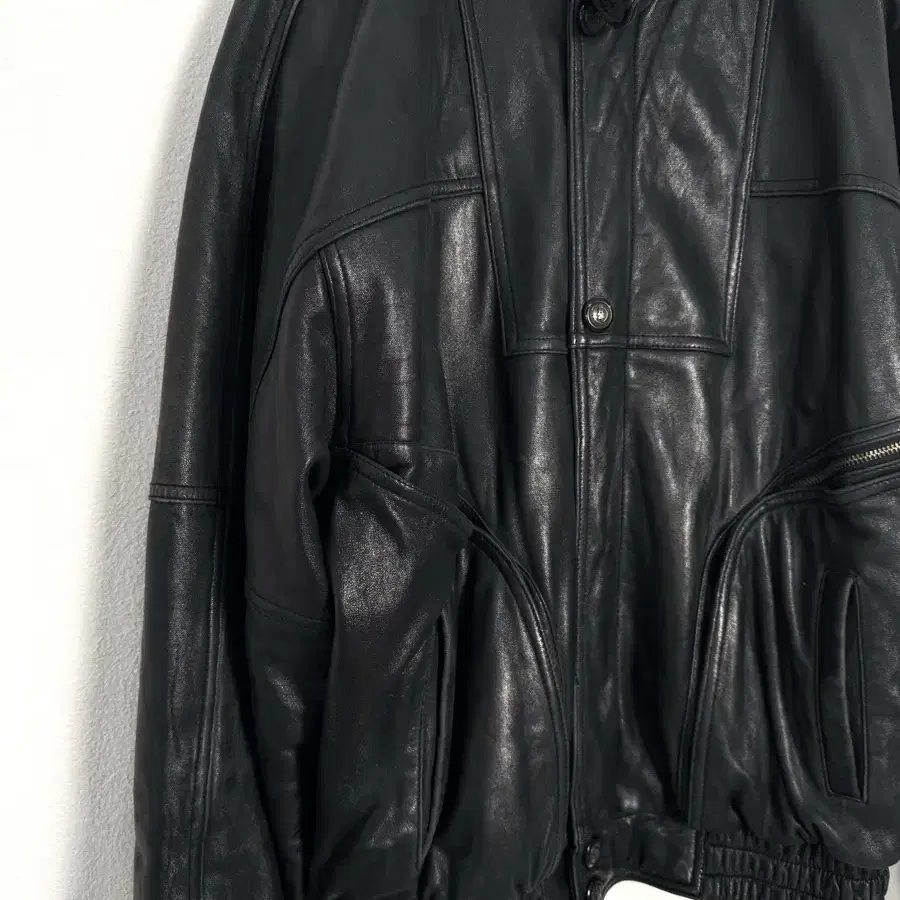 vintage sheepskin leather bomber jacket