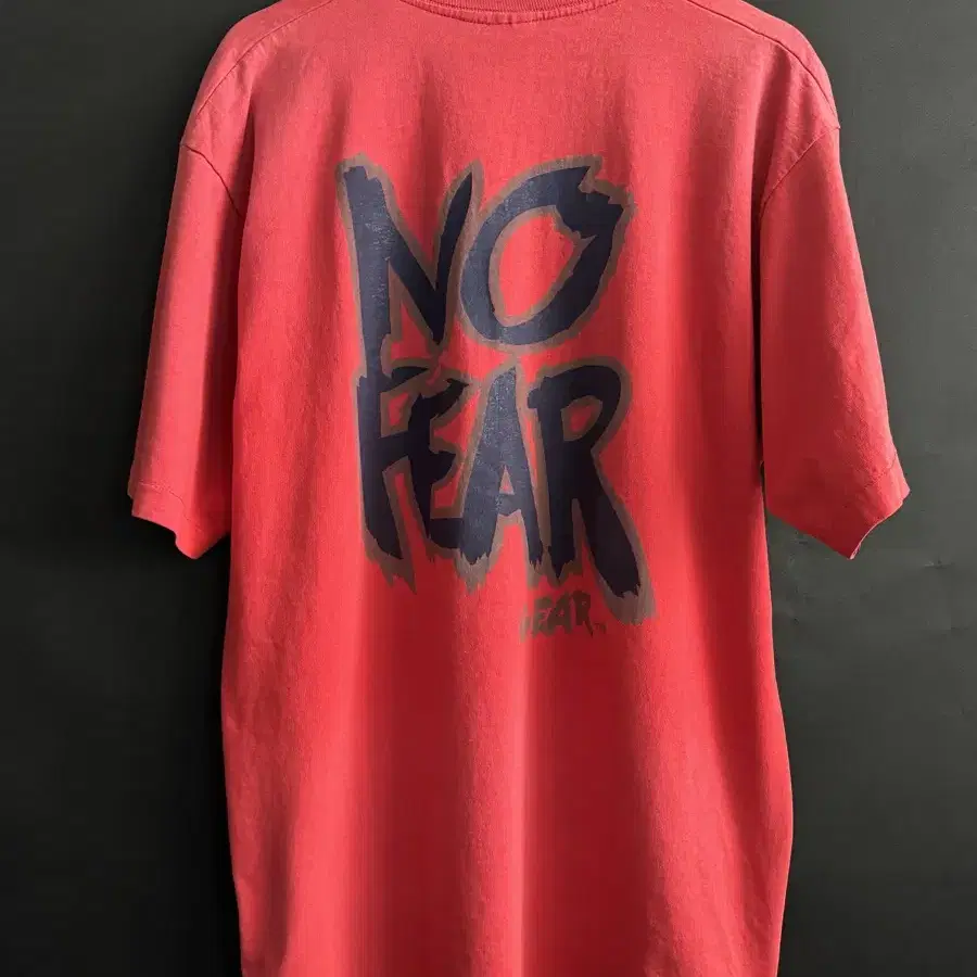 빈티지 90s NO FEAR Gear 페이딩 티셔츠