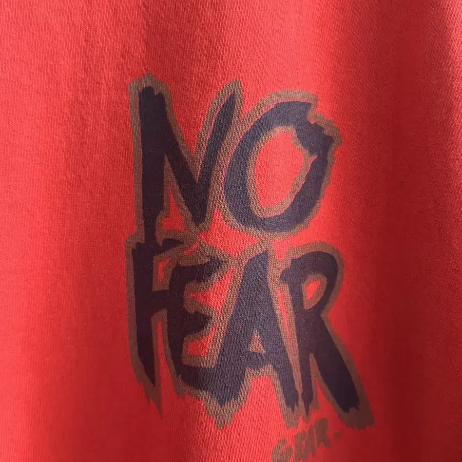 빈티지 90s NO FEAR Gear 페이딩 티셔츠