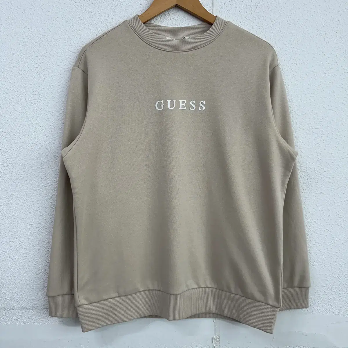 [100] New Geth Small Logo Basic Man-to-Man Beige 8812