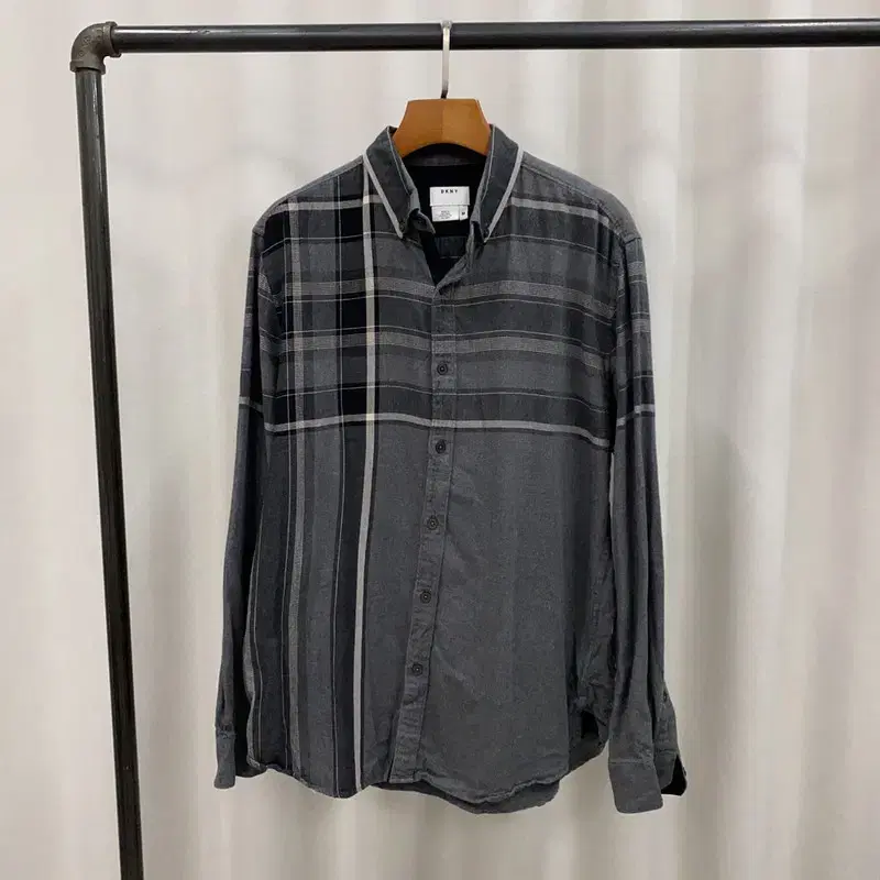 Donna Karan New York DKNY Check Shirt 95 A06830