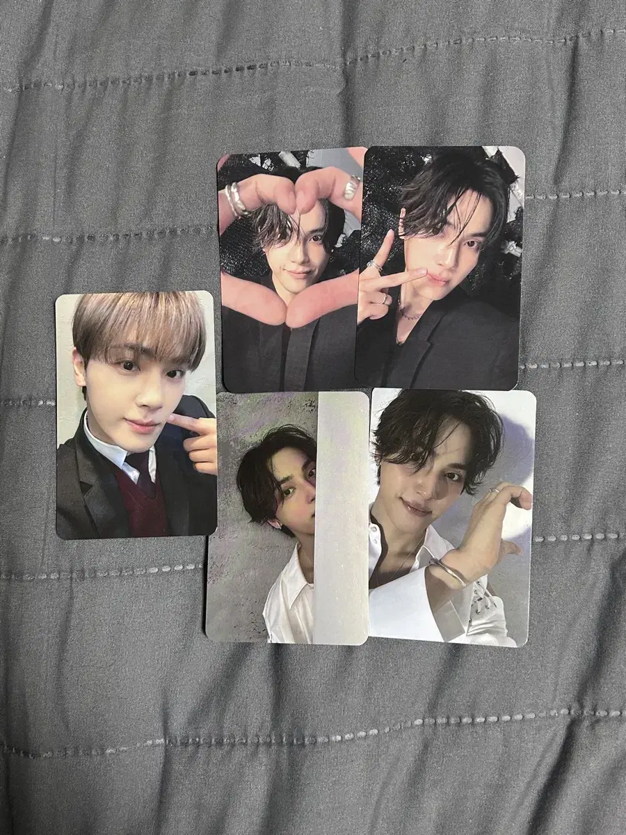 The Boyz juhaknyeon Trigger Spark Nectar pop up Alpo album photocard Flash Photobook