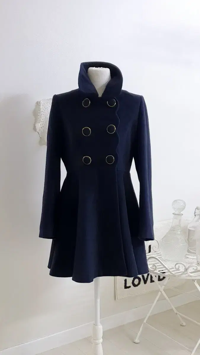 Two-Button Mermaid Coat 55