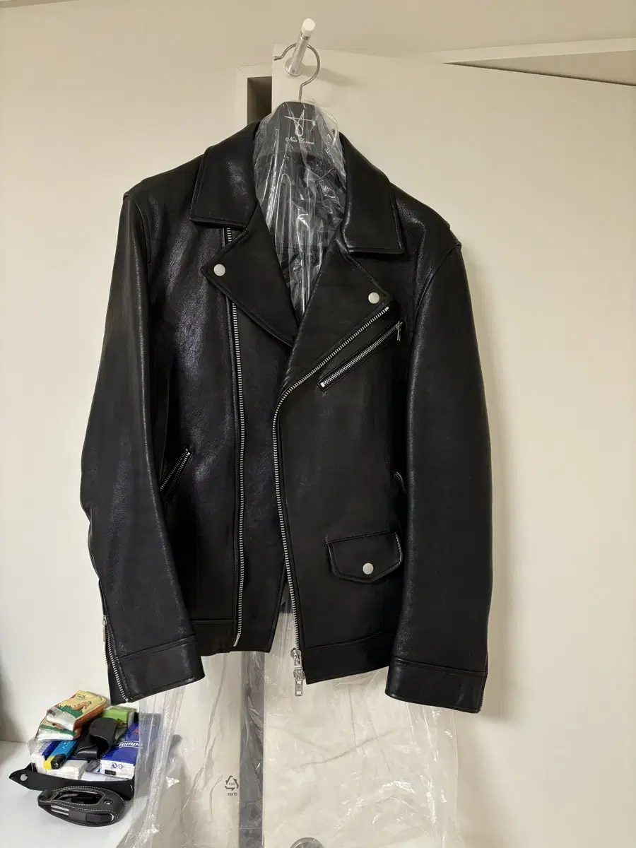 Noir L'Hermès sheepskin jacket size 48