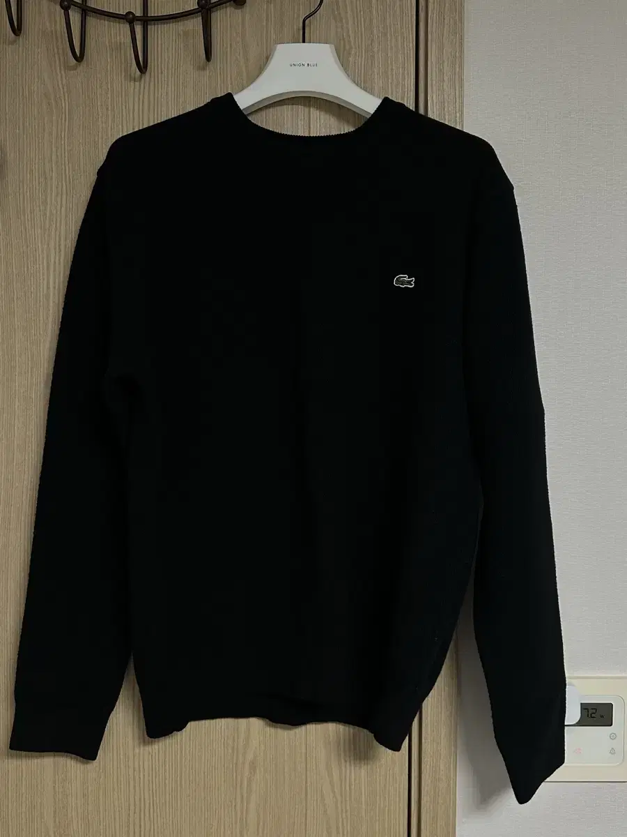 Lacoste 100% wool knit AH597E black(105)