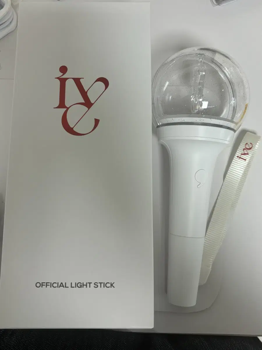 ive ahabong lightstick wts