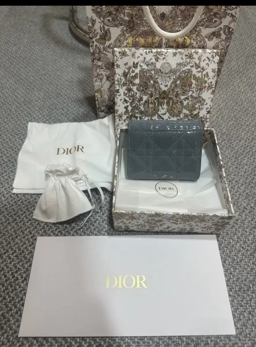 Lady Dior Lotus 지갑/레이디 디올 로투스 지갑