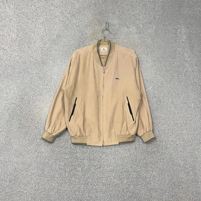 100% Lacoste Vintage Beige Bloomers Jacket