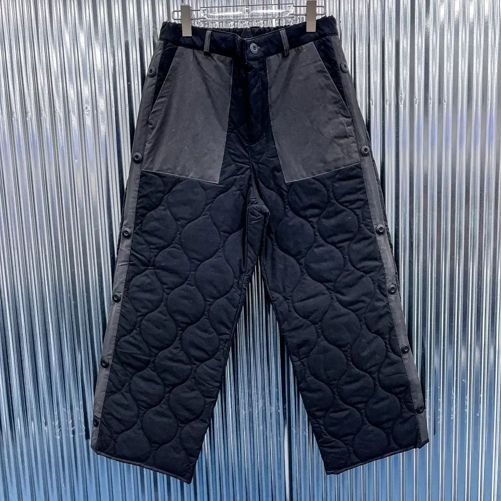 [NEW] E.JI'S Padded Button Fly Pants (FREE) CE742