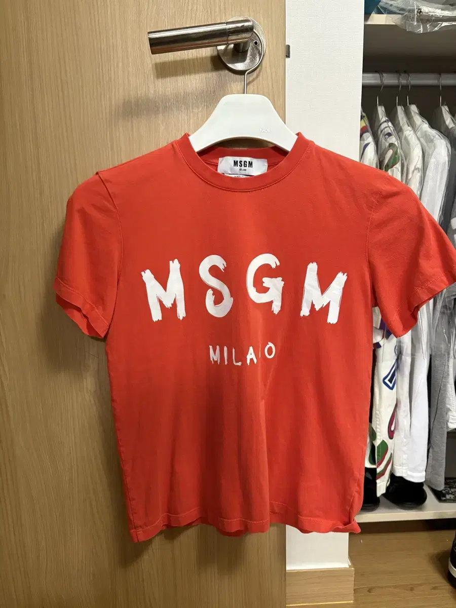 MSGM 페인트 로고 밀라노 반팔