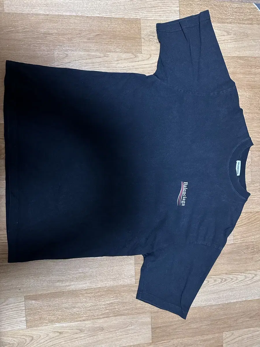 Balenciaga Wavego short sleeve M