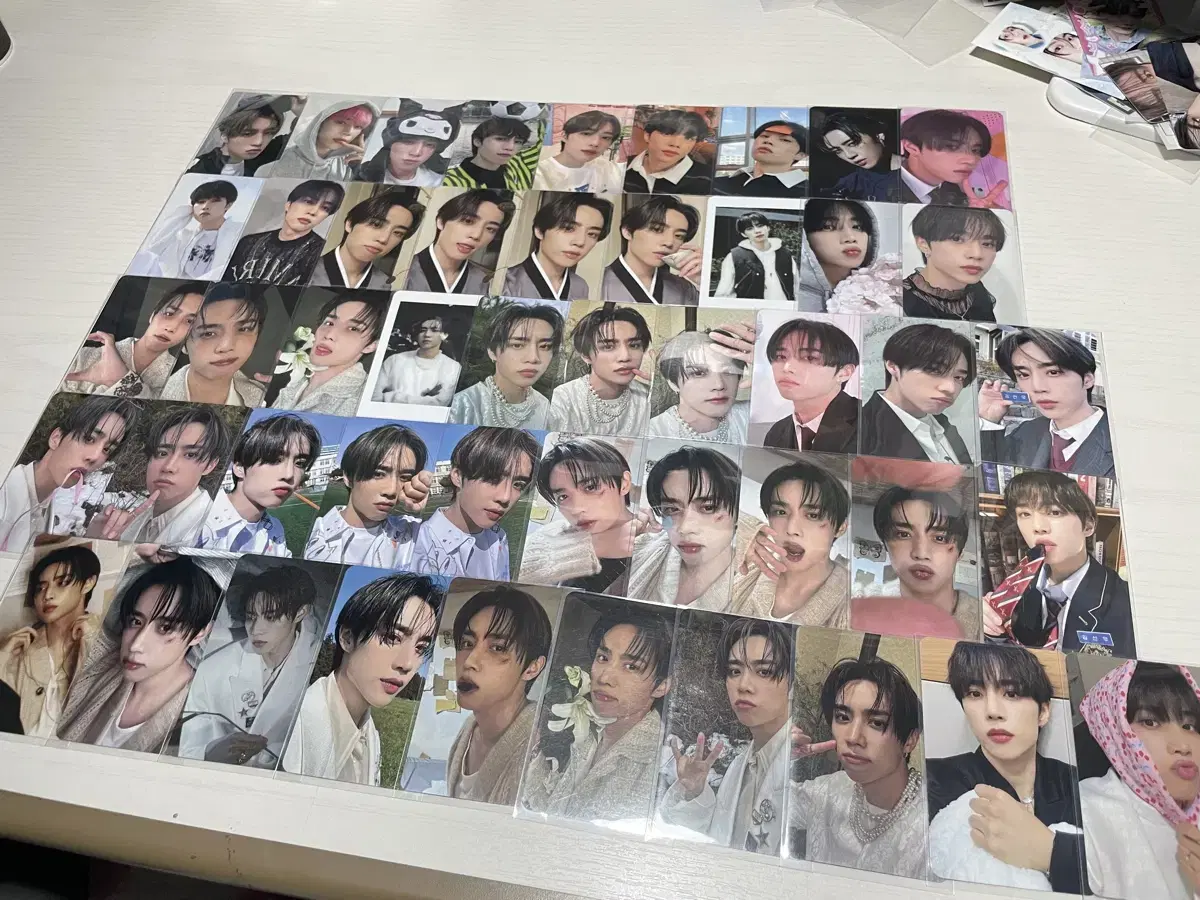 The Boyz sunwoo sells photo kards