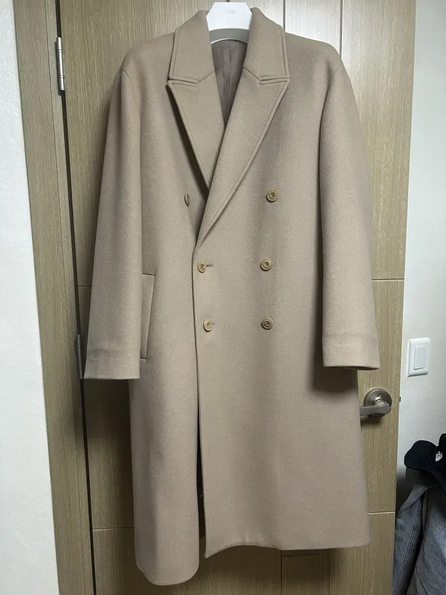 Cashmere-blend coat in Coeur size M