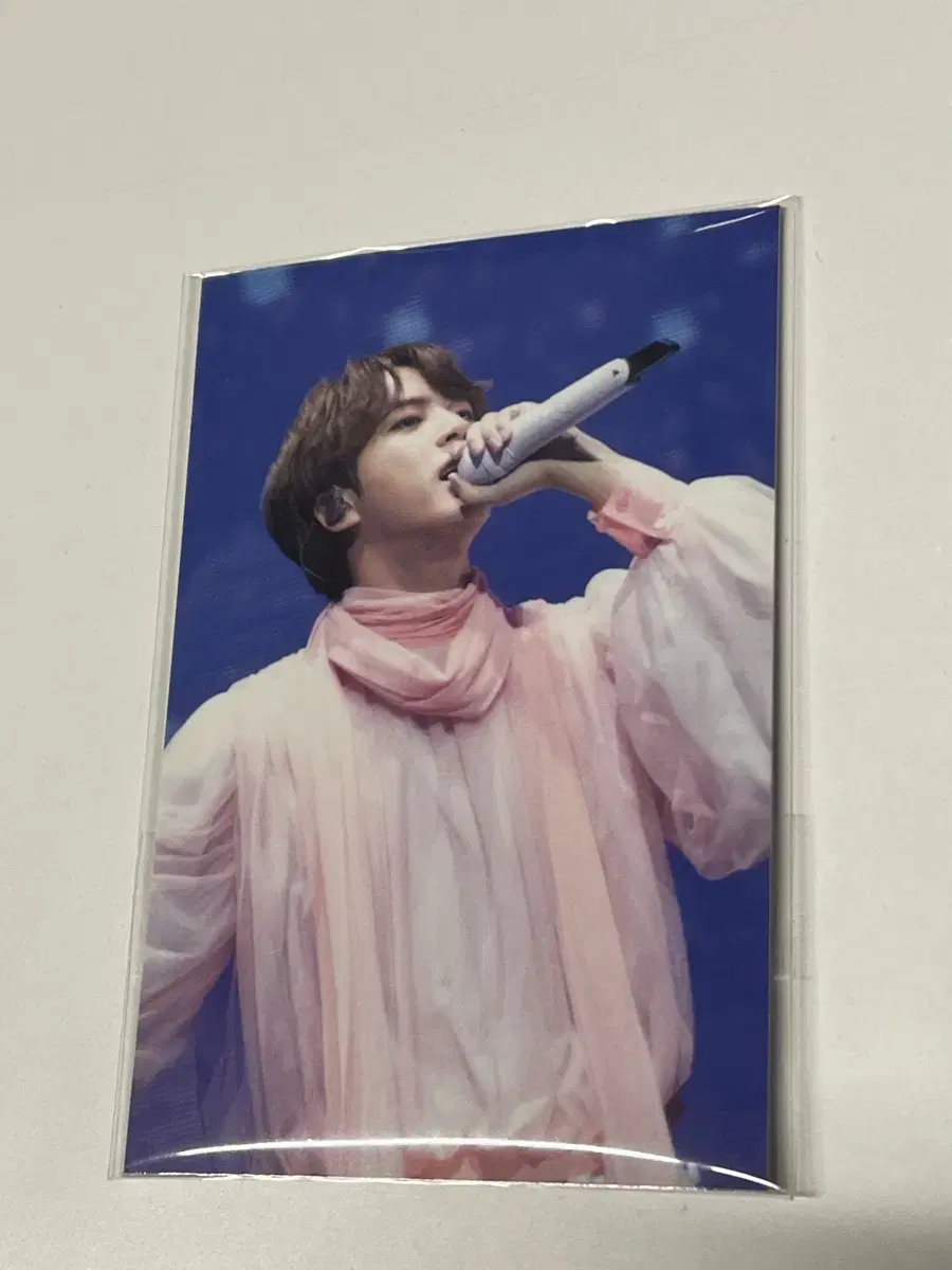 BTS bangtan jin seokjin insight microphone badge photocard