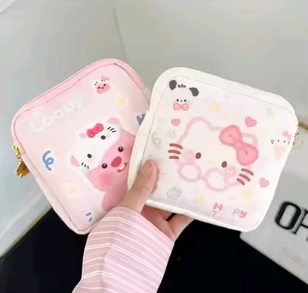 Sanrio Hello Kitty Zanmang Luffy Collaboration Sanitary Pouch