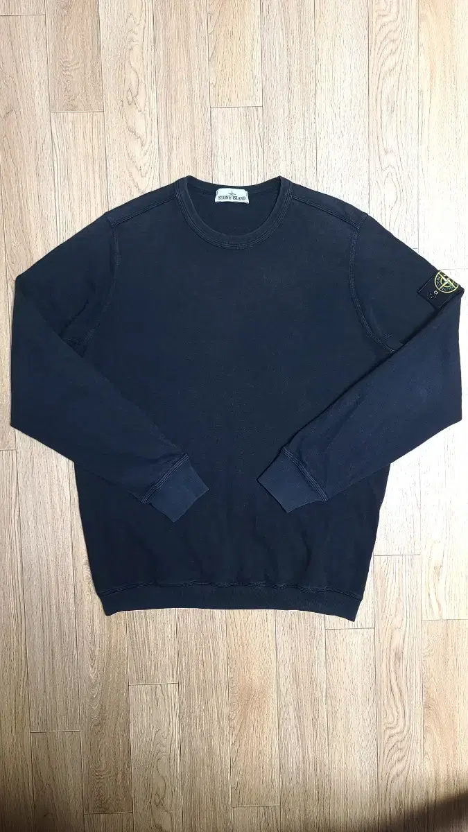 Genuine Stone Island Round Navy Waffen Man to Man 105