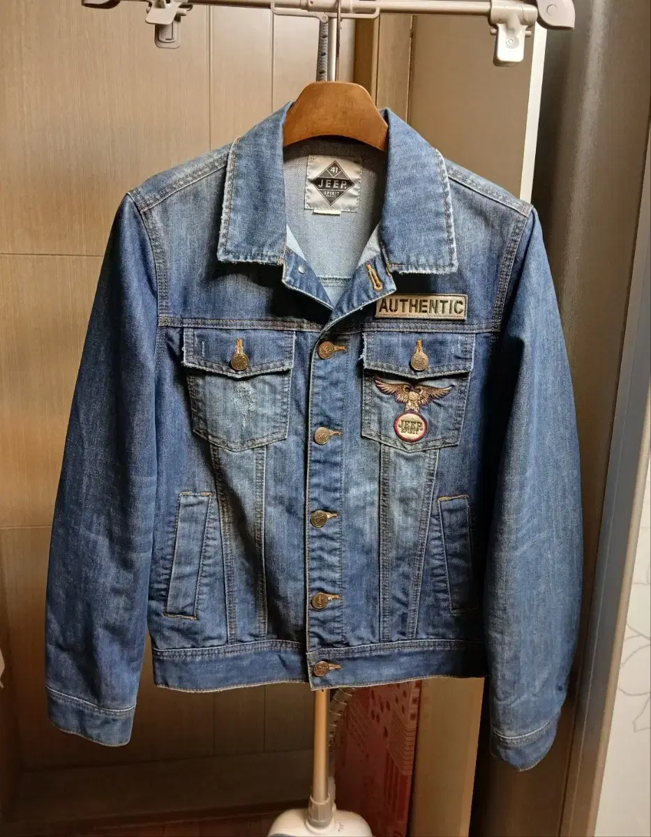 Men's Jeep Jeans Jacket (90, Slim95)