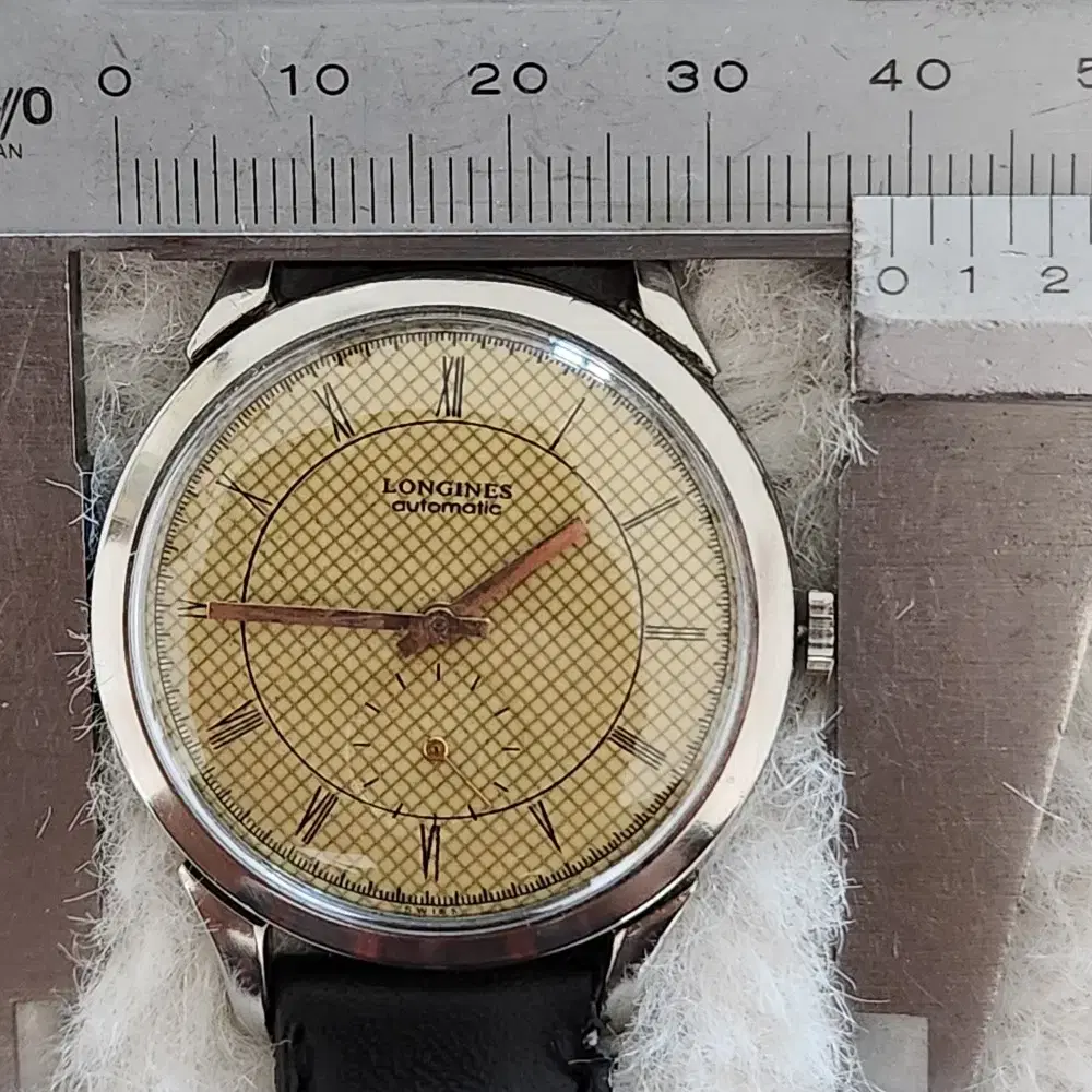 # 95 ) LONGINES  RARE VINTAGE AUTO