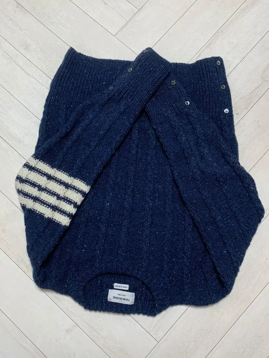 [2] Thom Browne Diagonal Cable Knit