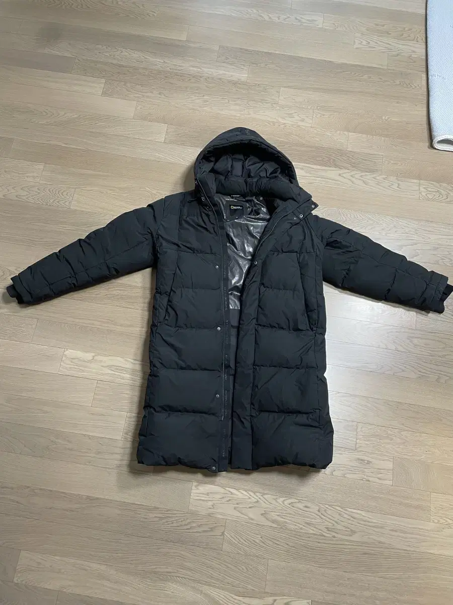 (XL) National Geographic Caiman Goose Long Puffer