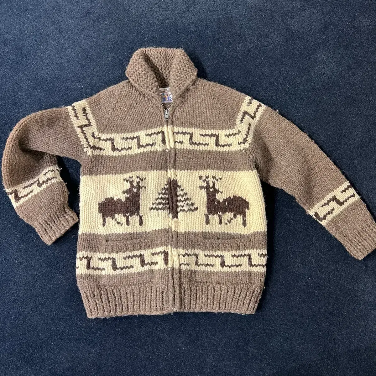 [TAFFO] [L] KANATA Kanata virgin wool Cowichan sweater