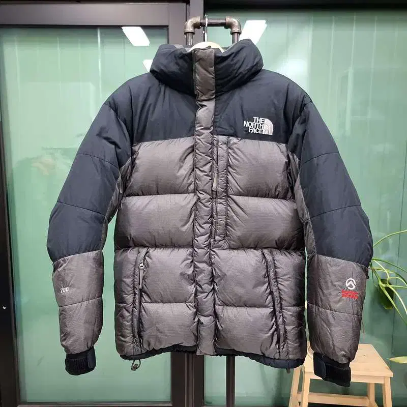 The North Face Summit Series Goose Down Puffer Jumper Size M