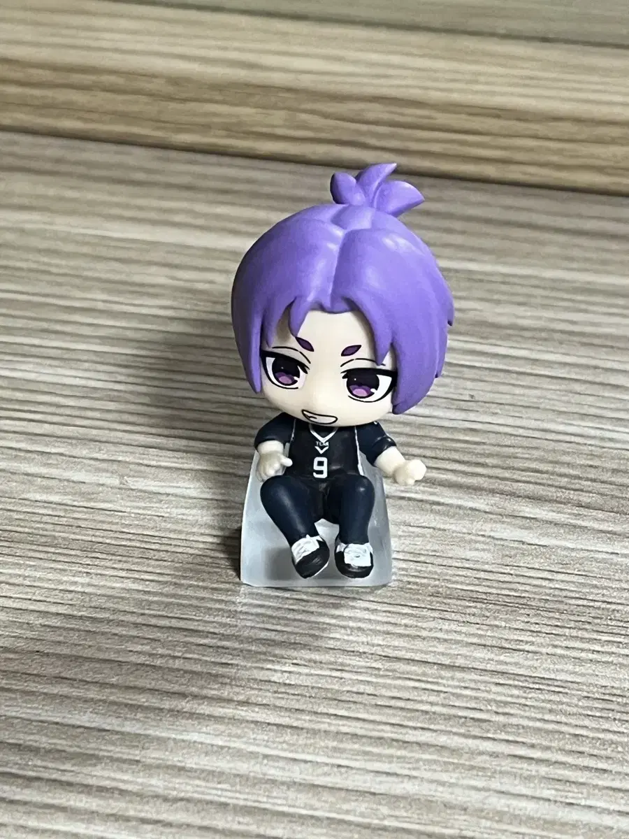 BLUELOCK Leo Figure Gacha Capsule Toy