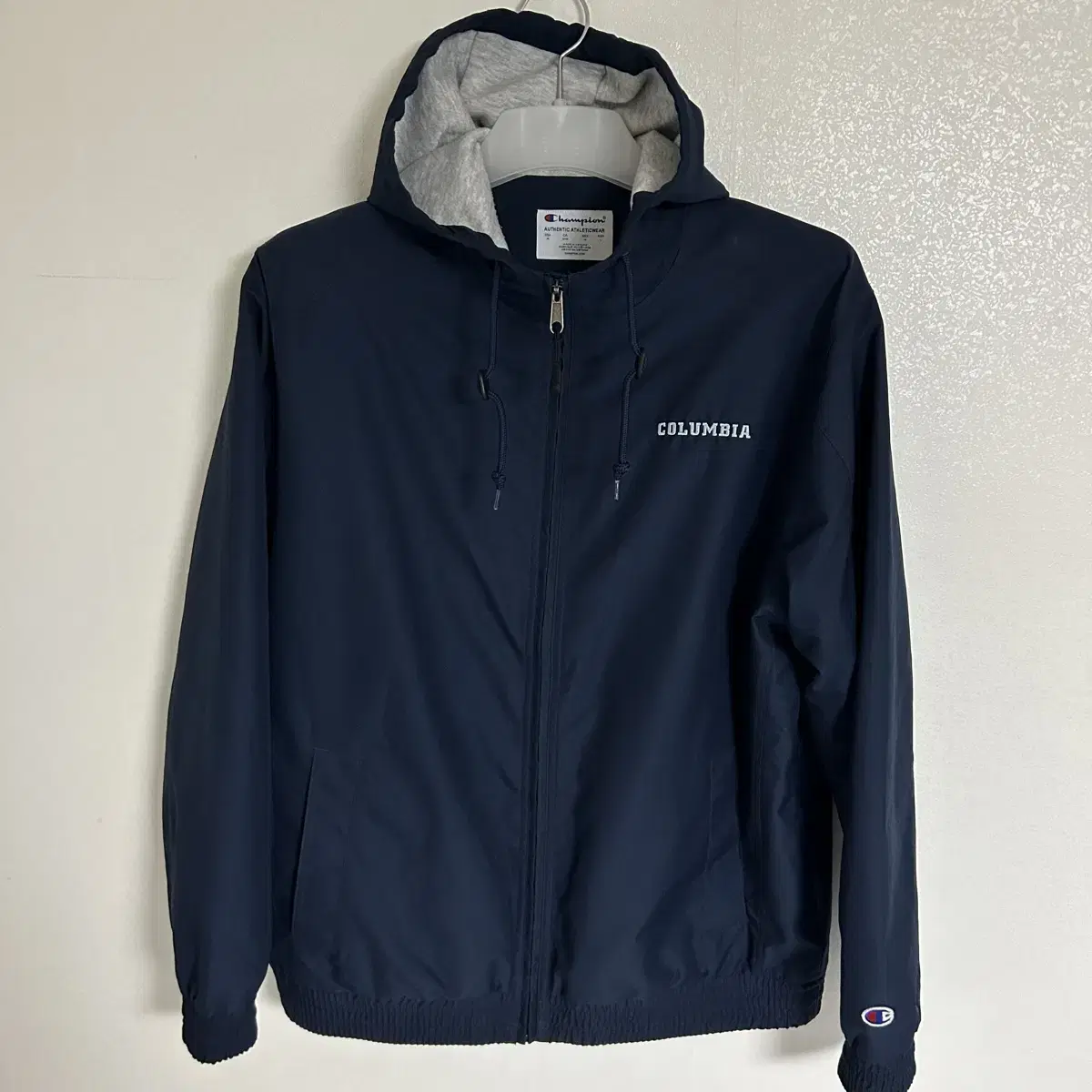 Champion ColumbiaUNIV Windproof Hooded Zip Up