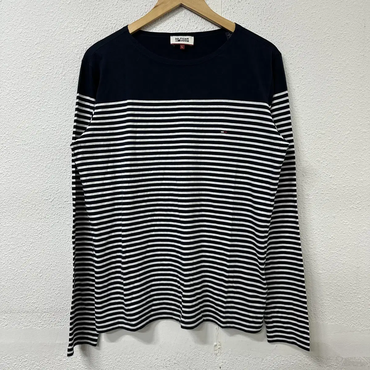 [L] Tommy Hilfiger Men's Striped Long Sleeve T-Shirt 0636