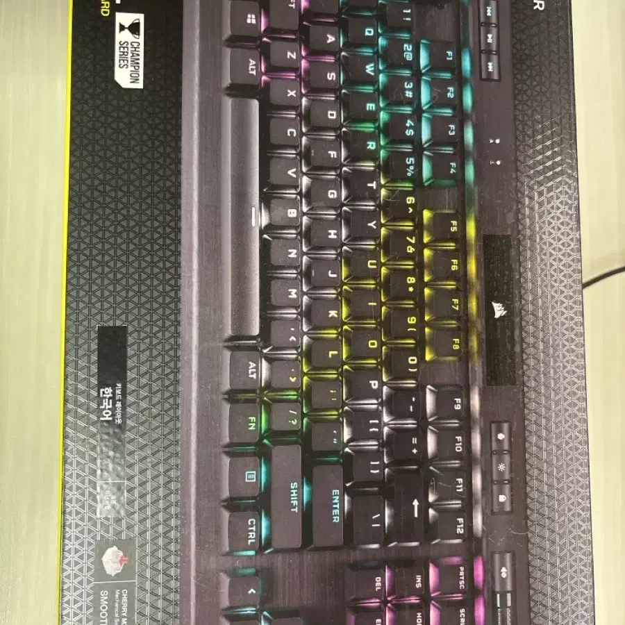 커세어 k70 tkl (적축)