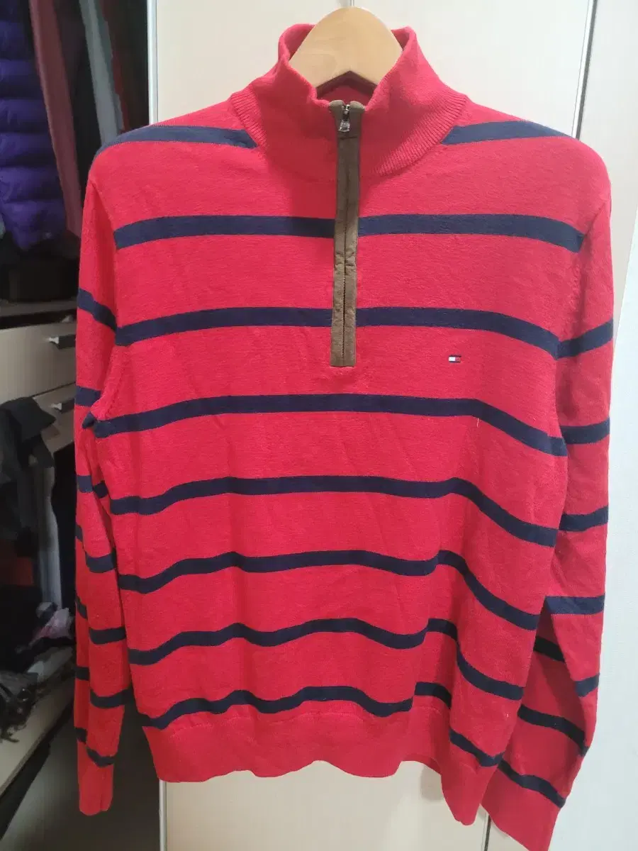 Tommy Hilfiger In-Store Genuine Cold Weather Knit 100% Cotton