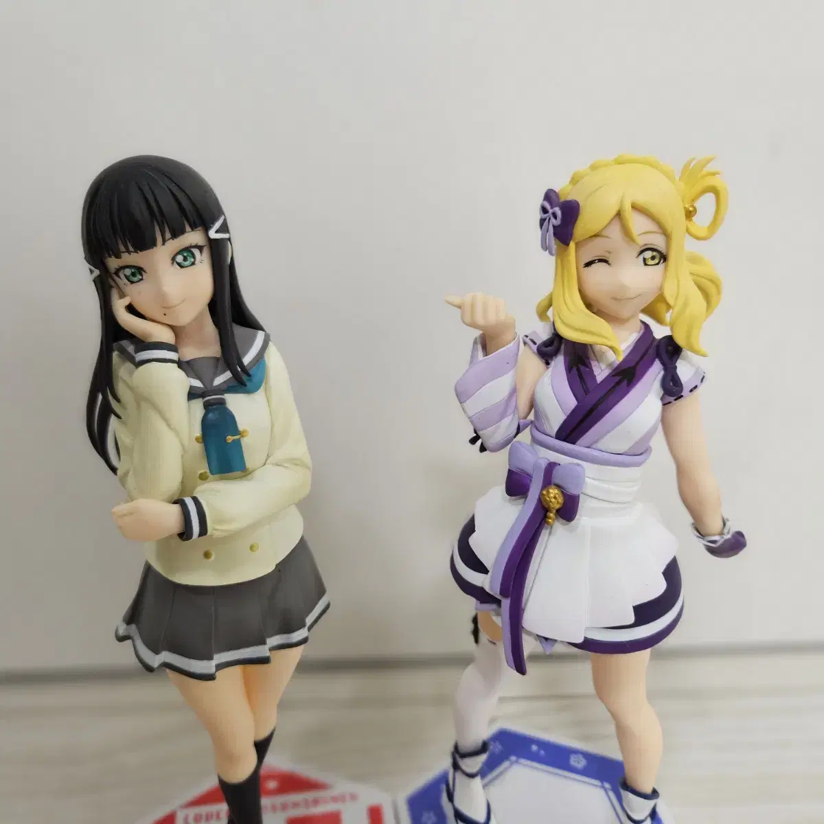 Consistently sell LoveLive figures